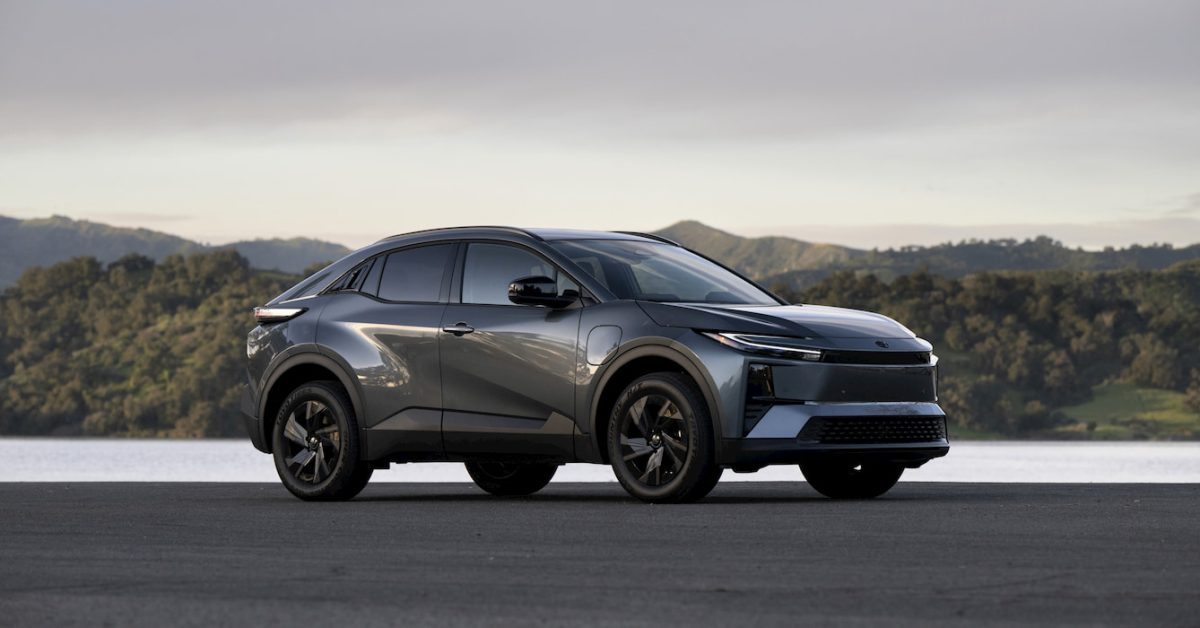 Toyota is recalling 10,000 electric C-HR SUVs Toyota is recalling 10,000 electric C-HR SUVs
