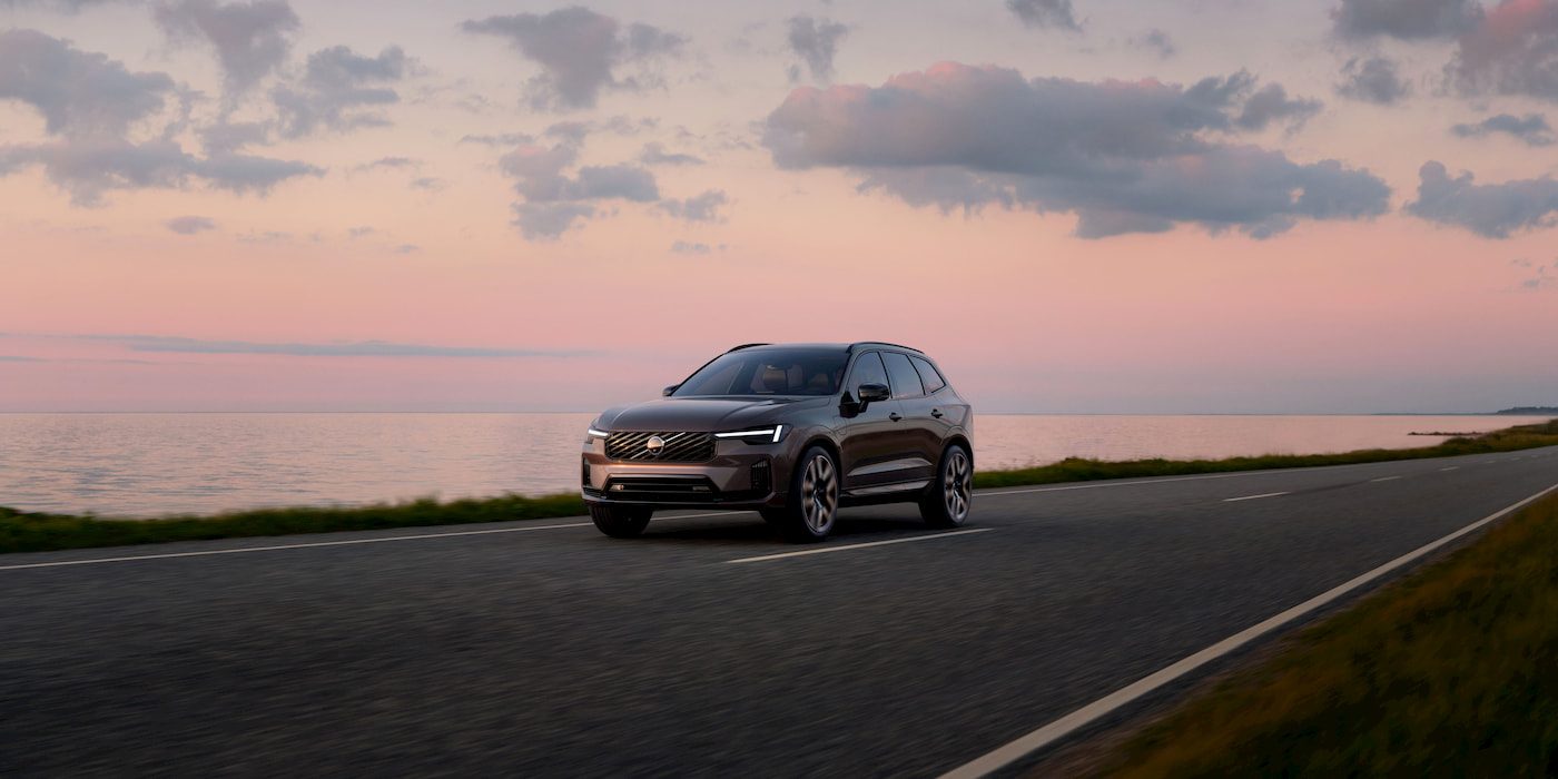 Volvo-long-range-PHEVs