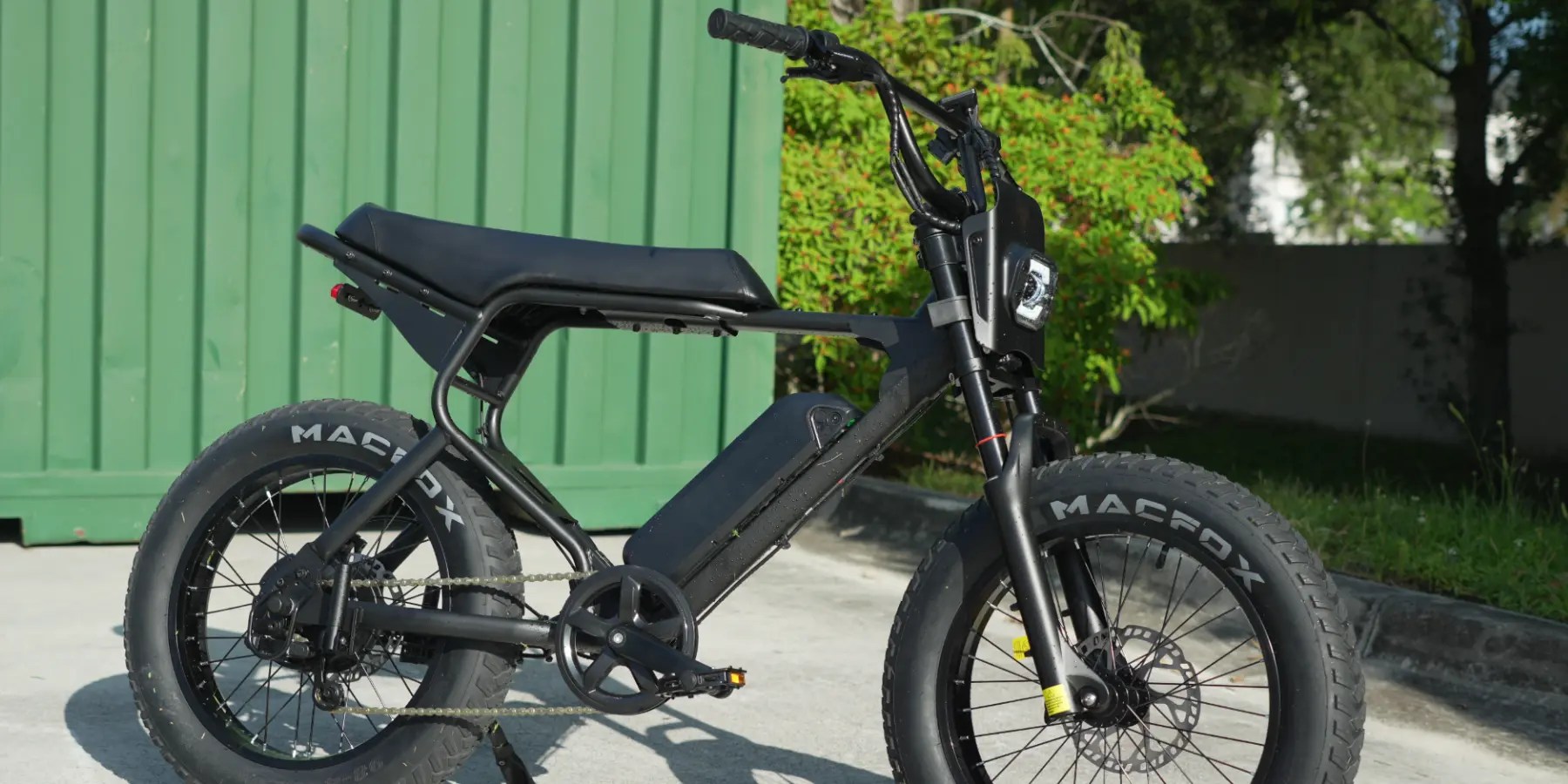 Macfox X1S e-bike review: More mini-moto than bicycle, yet still street legal
