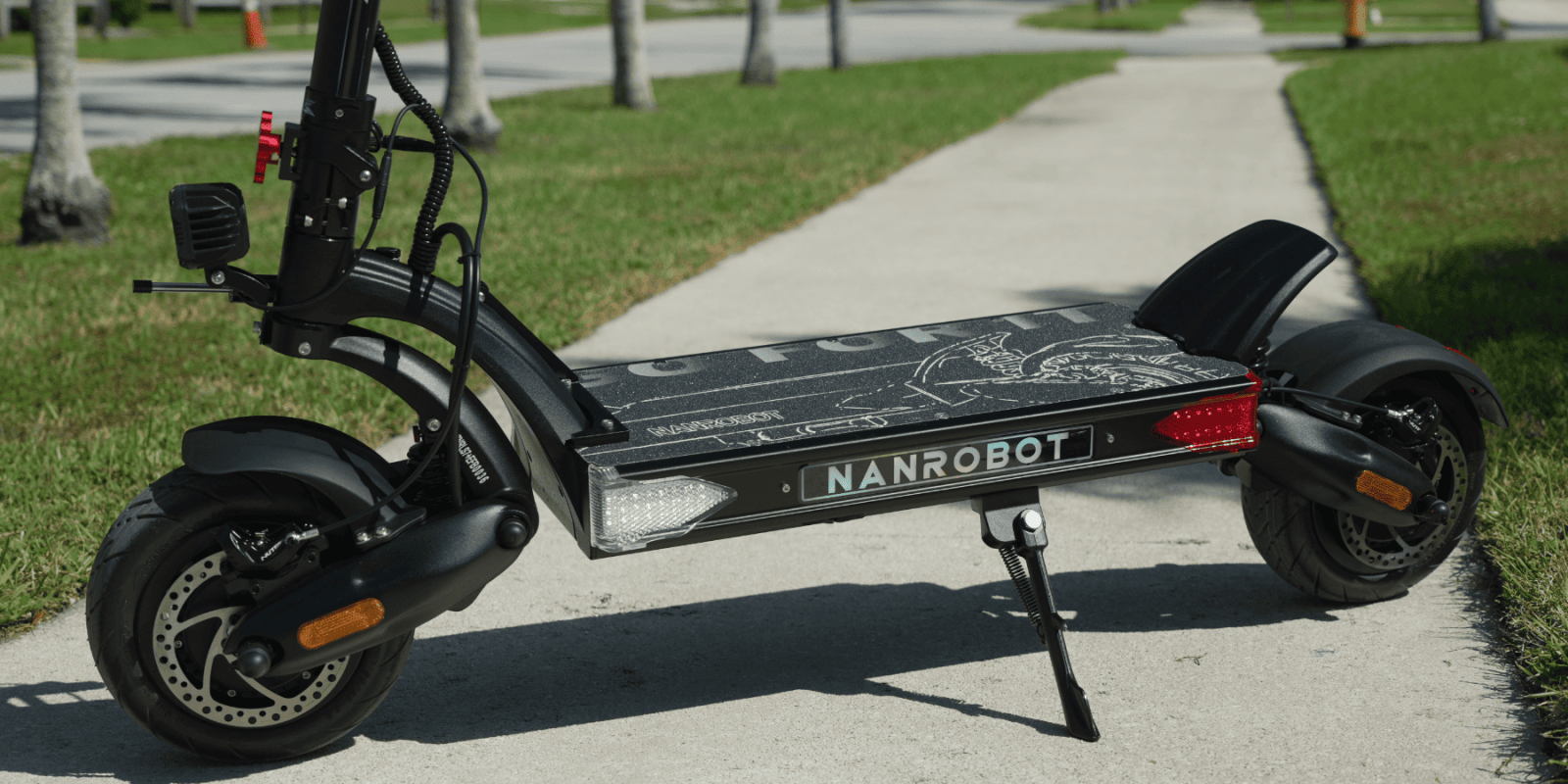 Image from article: Nanrobot LS7+ review: This 70 mph electric scooter is absolutely insane