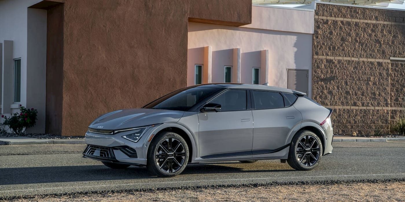 Kia, 2027 model EV6 fiyatının yaklaşık 38.000 dolardan başladığını, bunun yeni EV3'ten 8.000 dolardan fazla olduğunu açıkladı