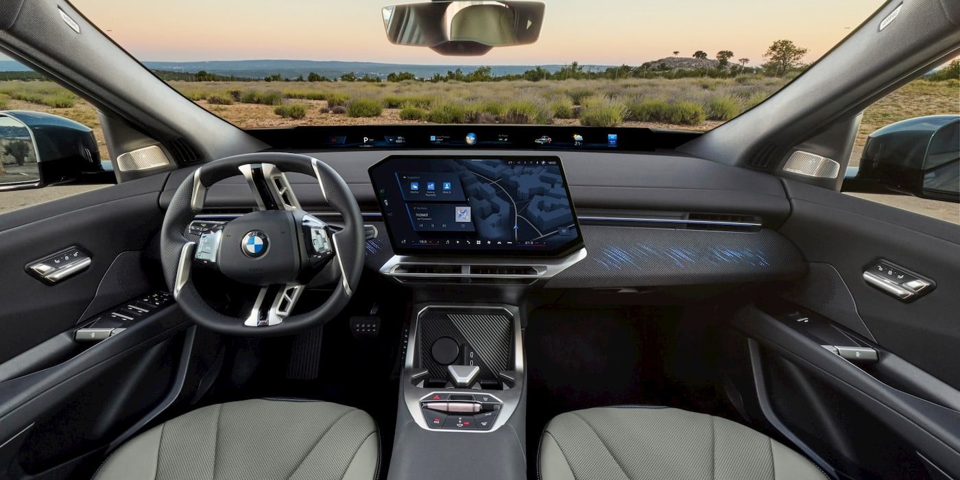 BMW-iX4-interior