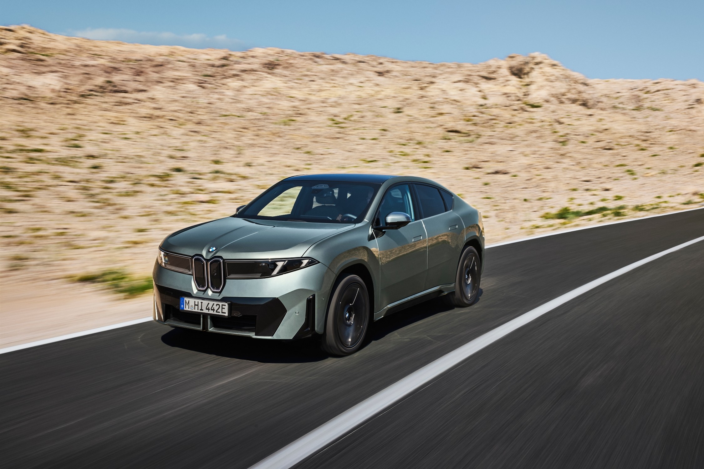 BMW-iX4-prices-range