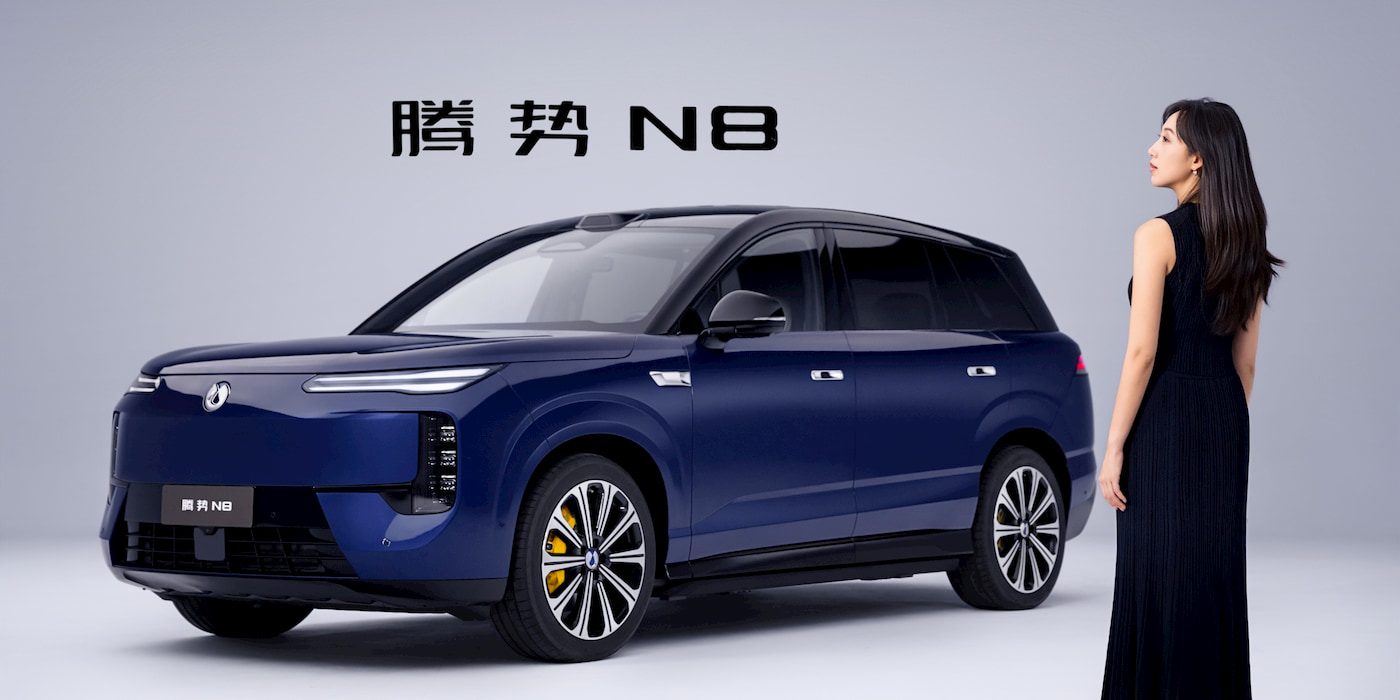 BYD-Denza-N8-EV
