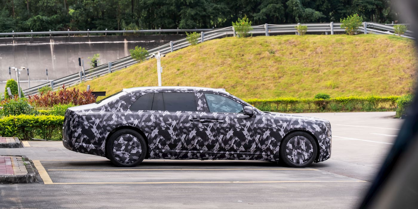 BYD-flagship-Yangwang-EV-debut