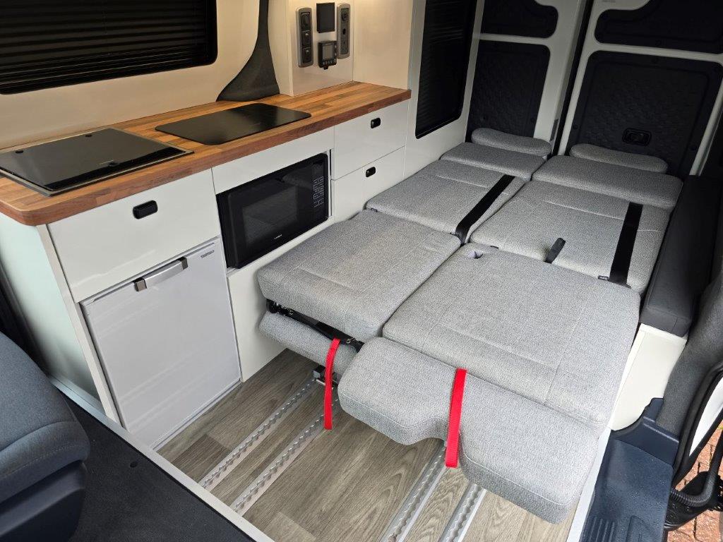 Kia-electric-campervan