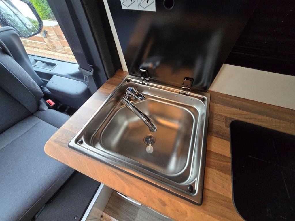 Kia-electric-campervan