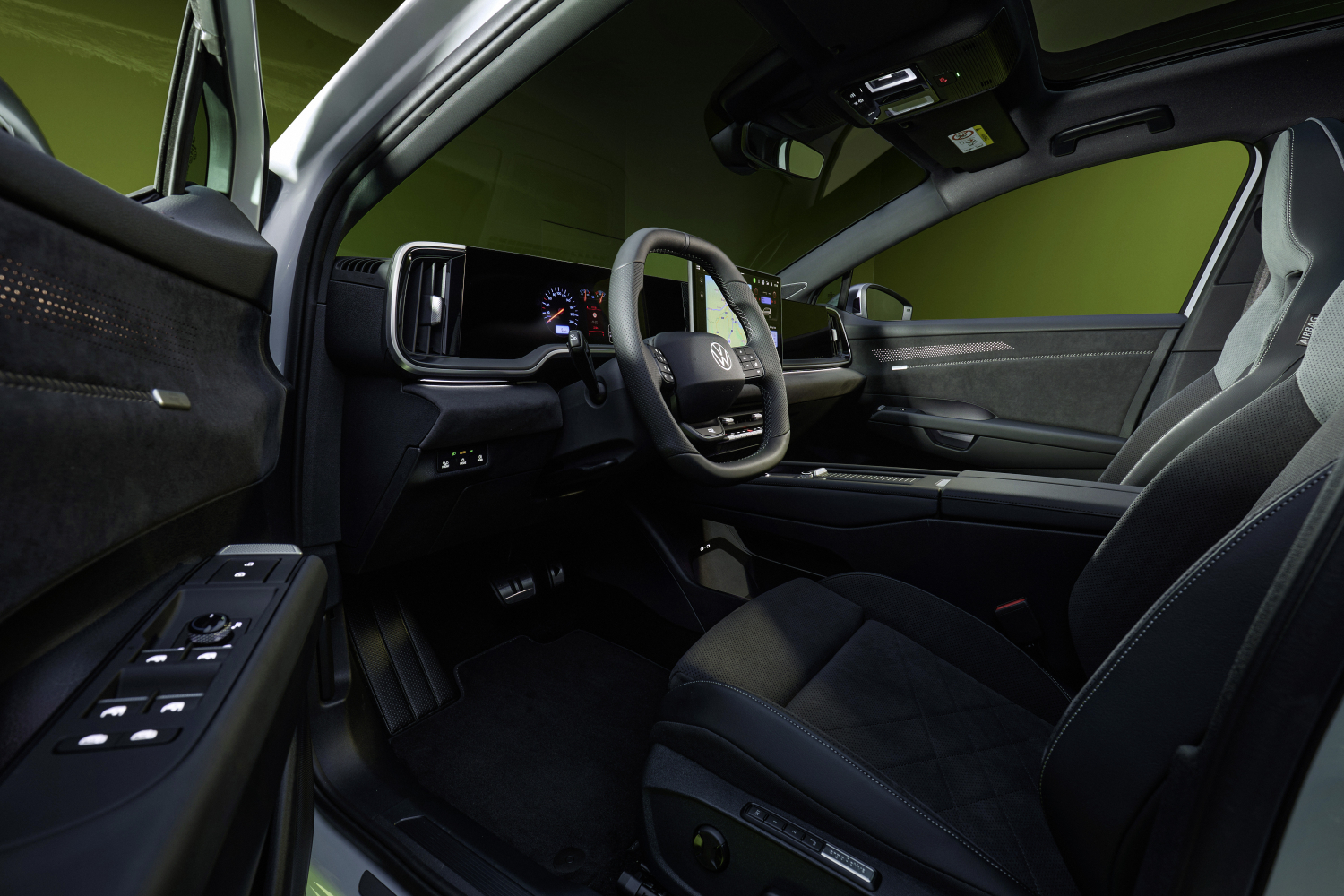 Volkswagen-ID-Tiguan-ID-4-images-interior