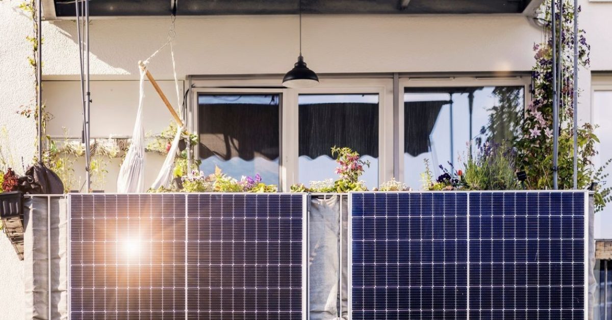 California Approves Balcony Solar for Residents Without Rooftop Access