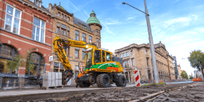 Electric Rail Road excavator