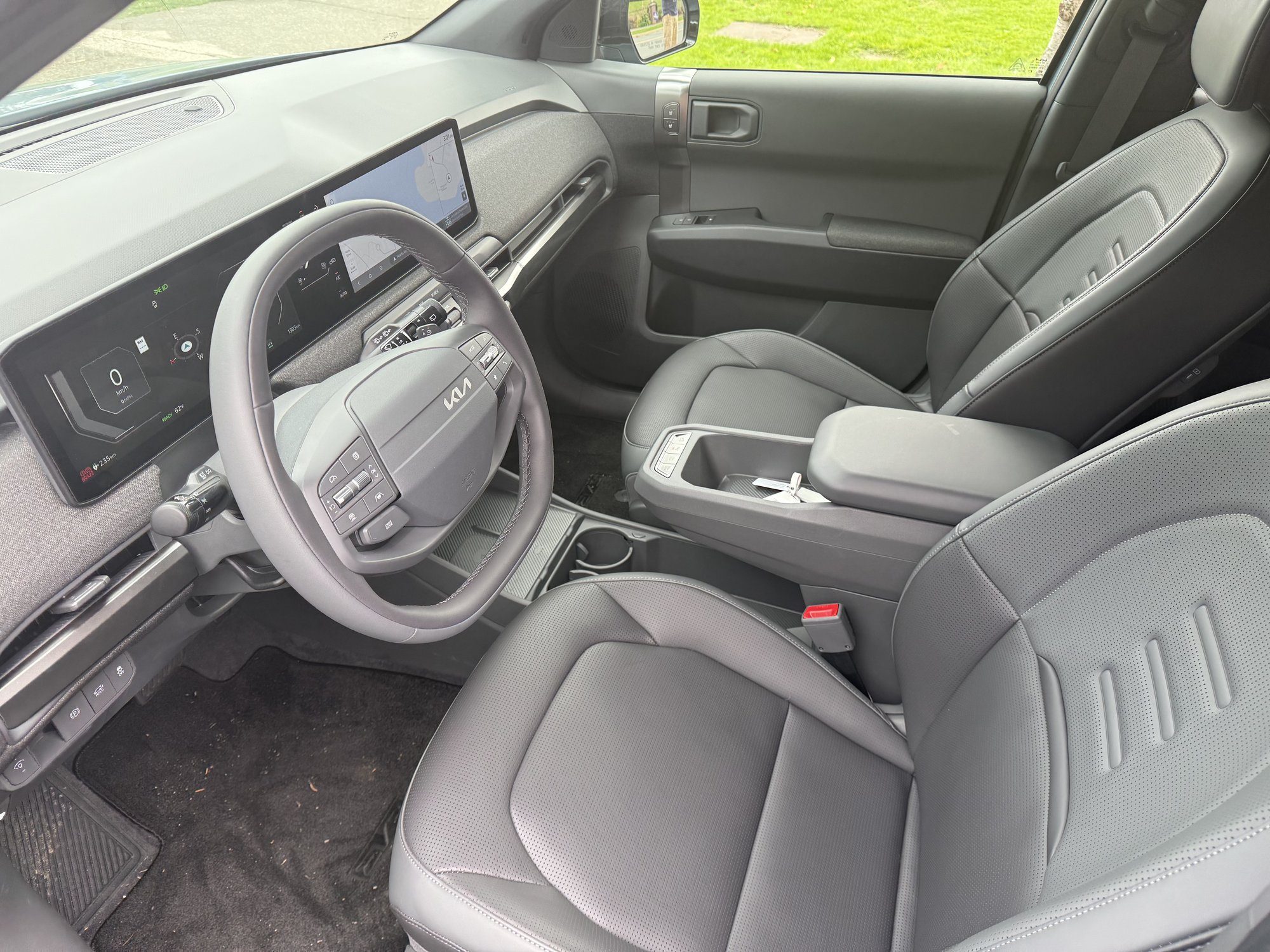 Kia EV3 front seats and center console
