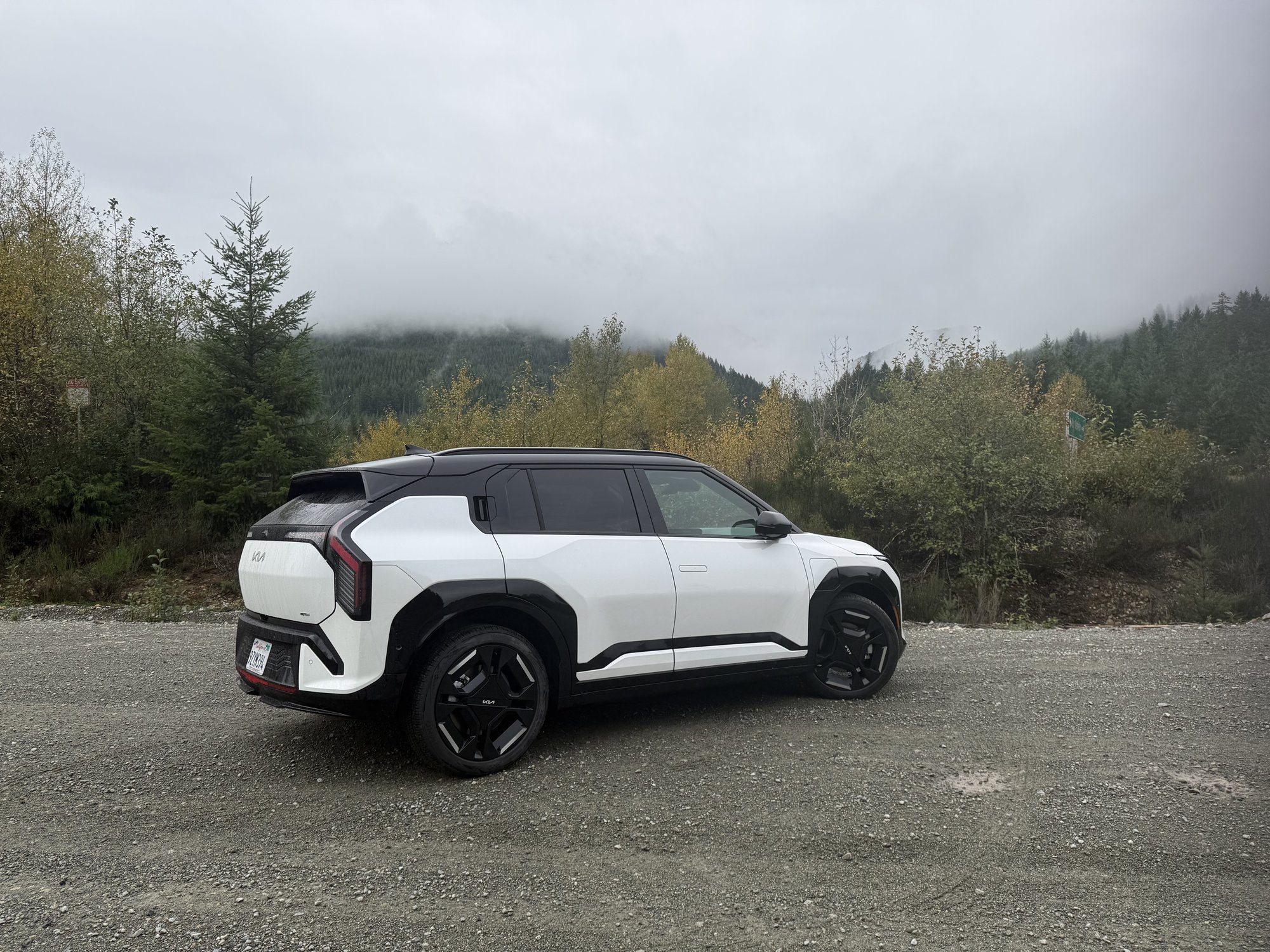 Kia EV3 rear three-quarter view
