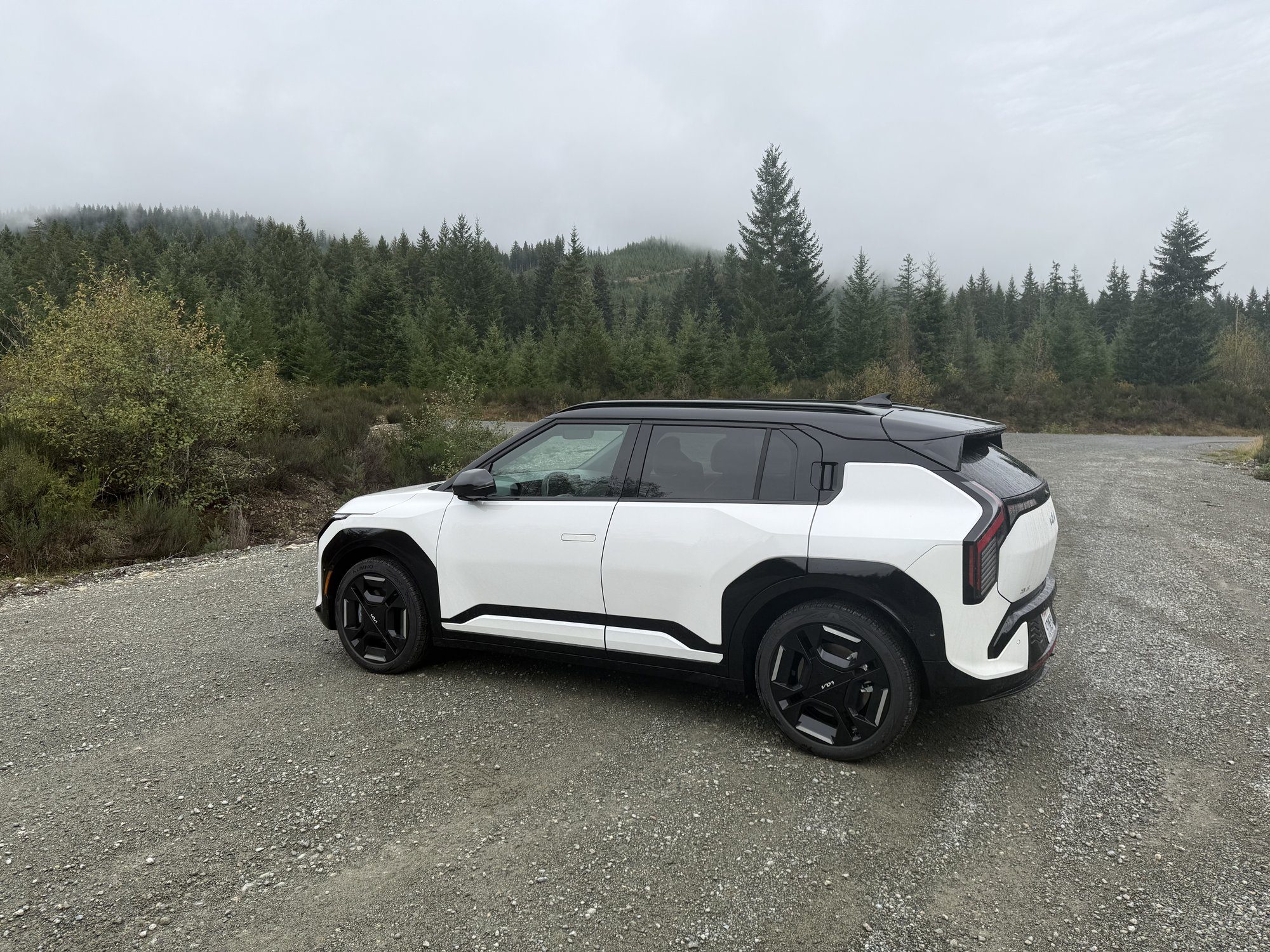 Kia EV3 rear and side view